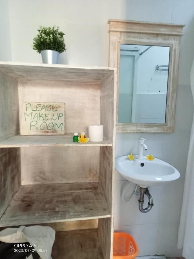 Pondok Ayu Homestay Canggu  Ngoại thất bức ảnh